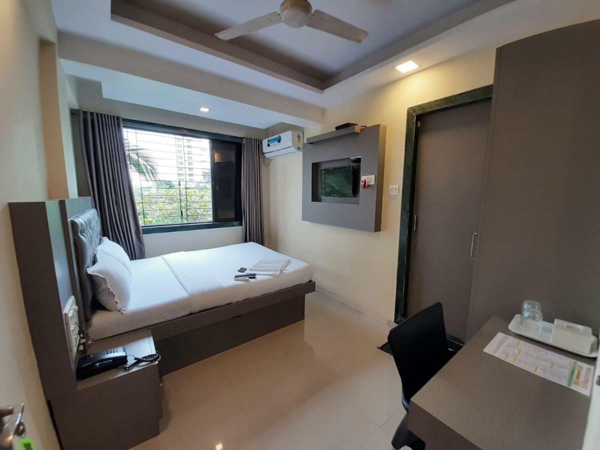 Hotel Royal Comfort Mumbai Exterior foto