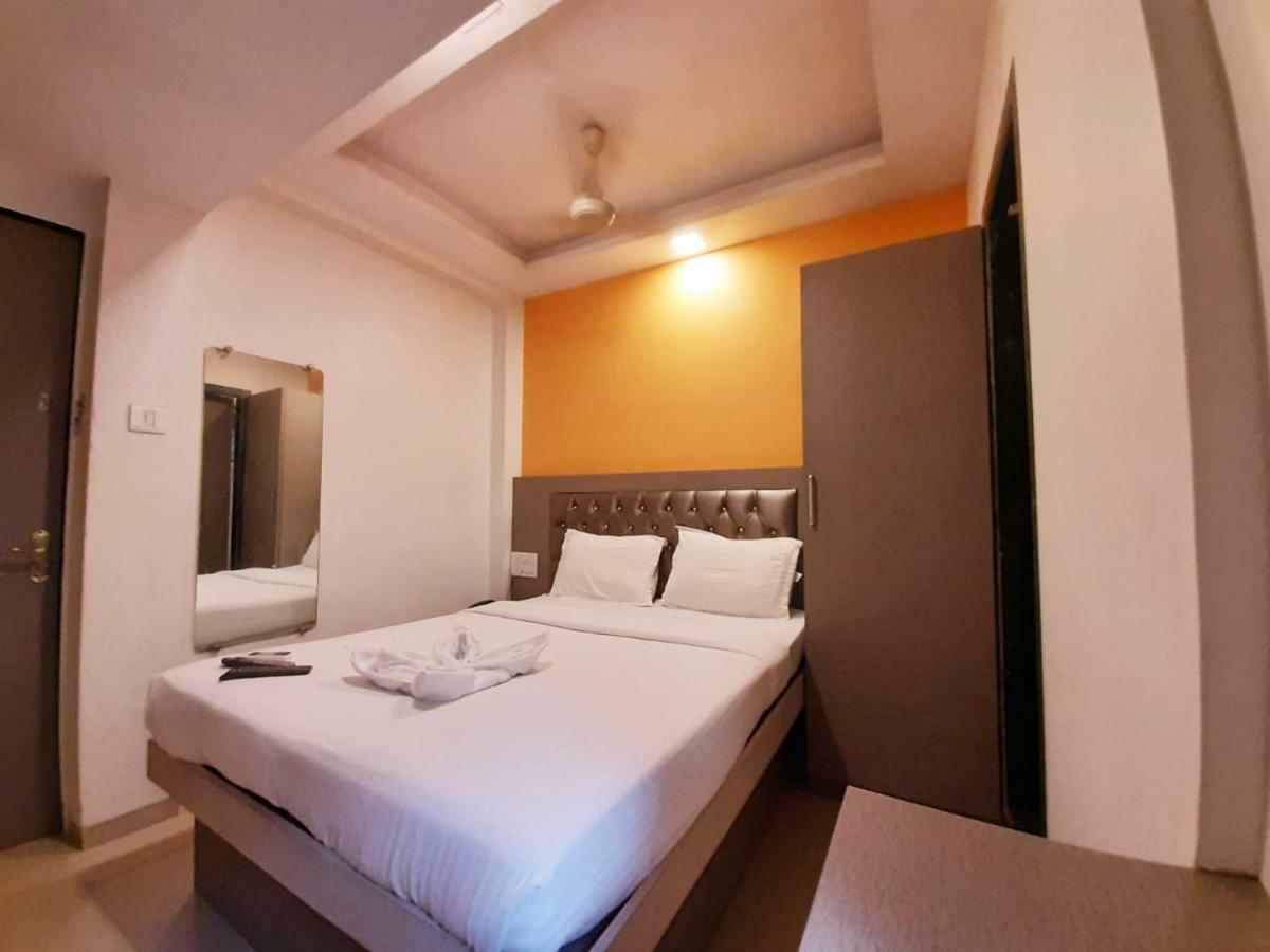 Hotel Royal Comfort Mumbai Exterior foto