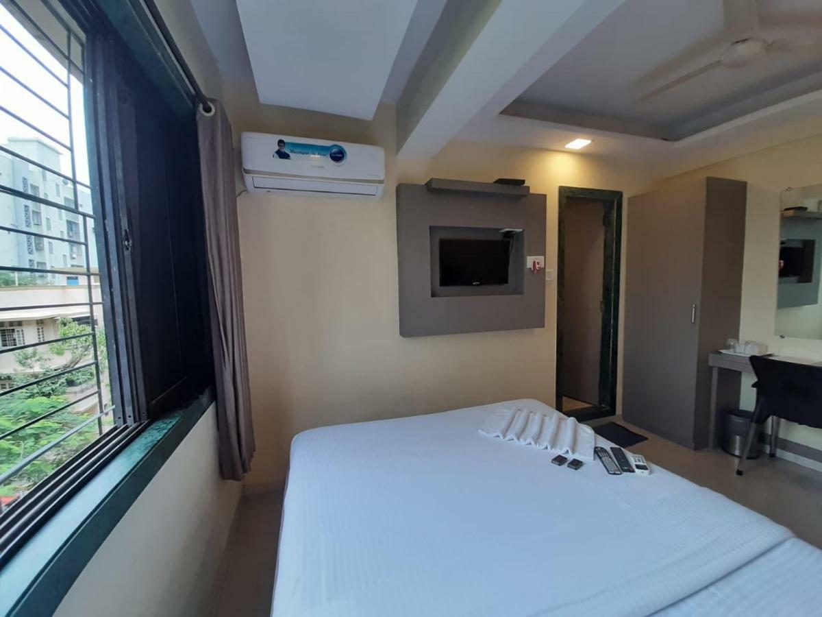 Hotel Royal Comfort Mumbai Exterior foto